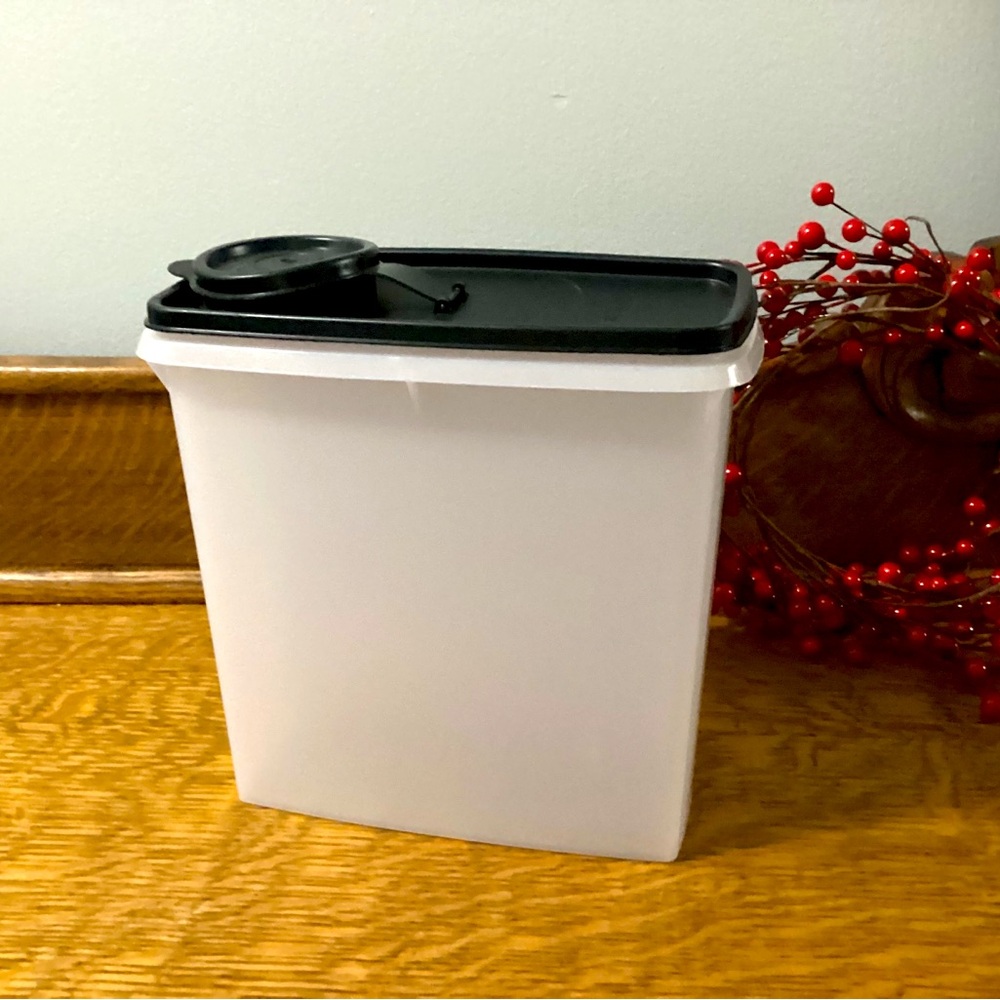Tupperware 13-Cup Cereal Storage with Black Lid